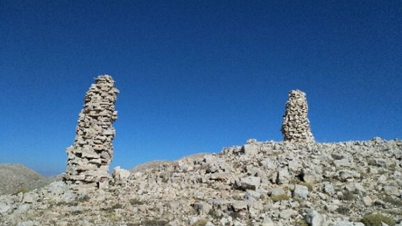 Altay İnancı Olan “Adak Taşları/Oboolar ve Antalya’daki İzleri