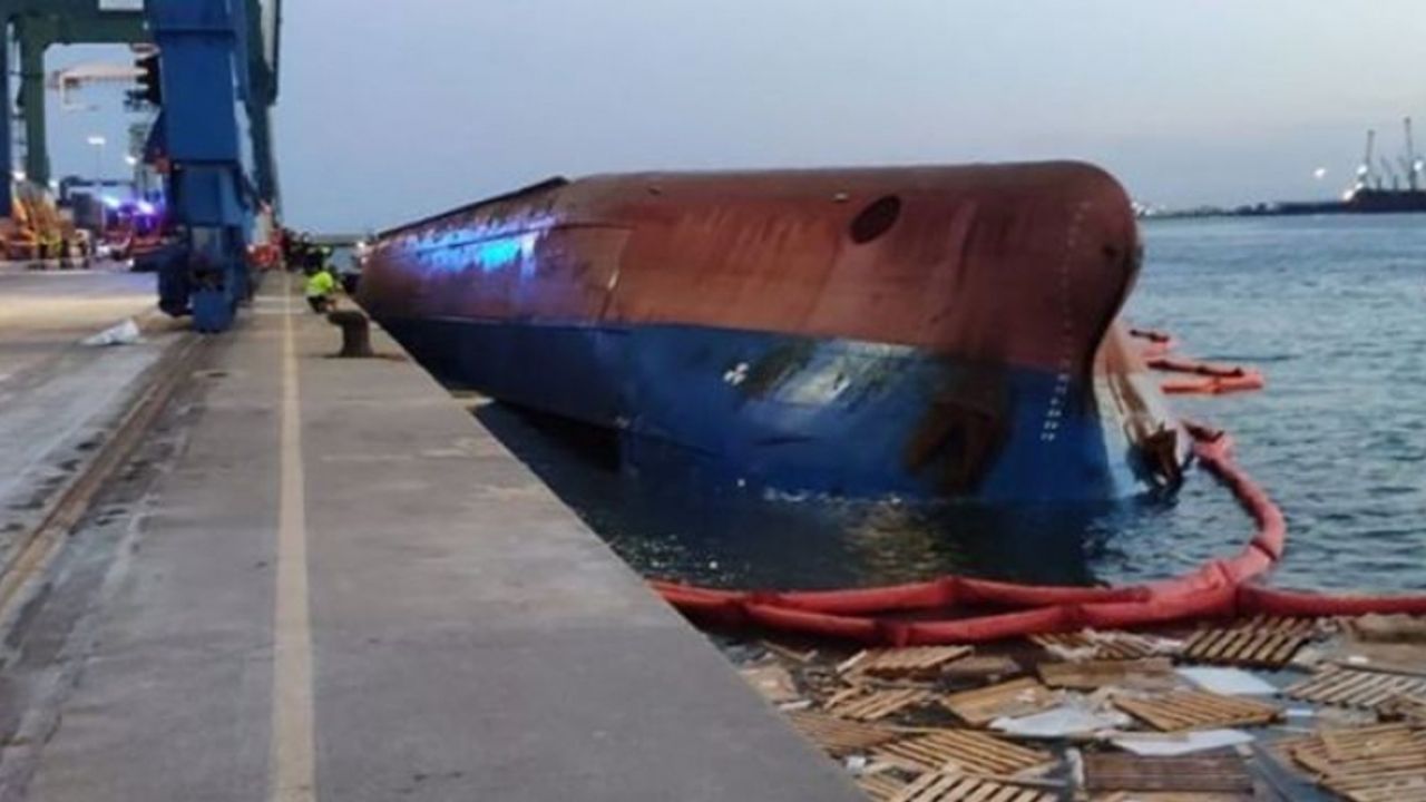 İspanya'da Türklerin bulunduğu gemi alabora oldu: 1 kişi kayıp