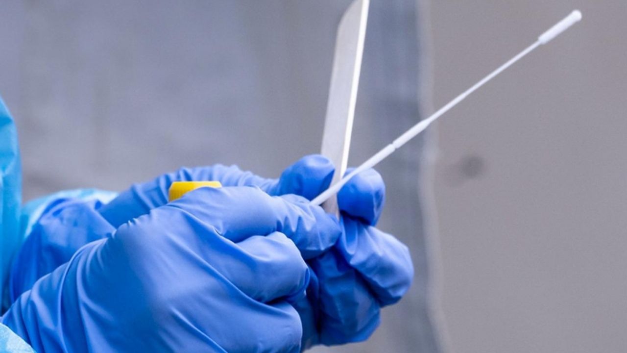 KVKK'dan aşı ve PCR testi hakkında kritik karar