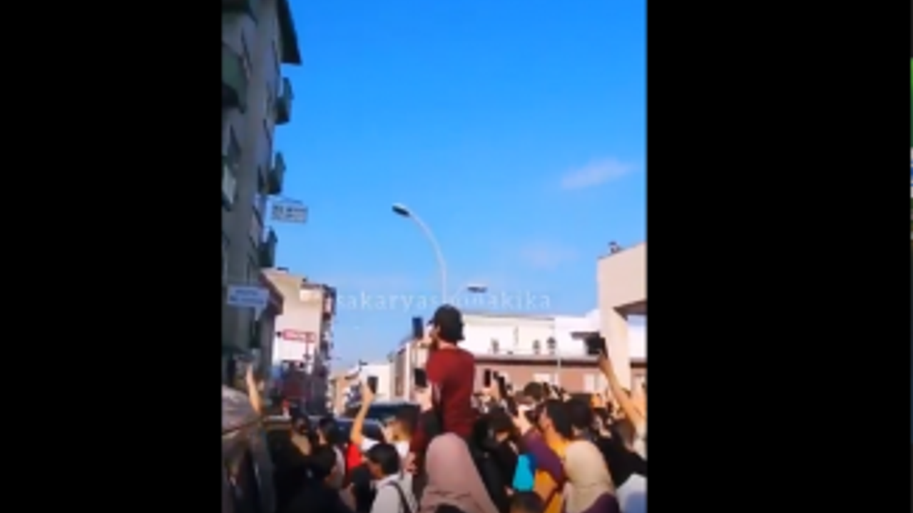 Sakarya’da Suriyeli Şeyh izdihamı! Yüzlerce Suriyeli toplandı
