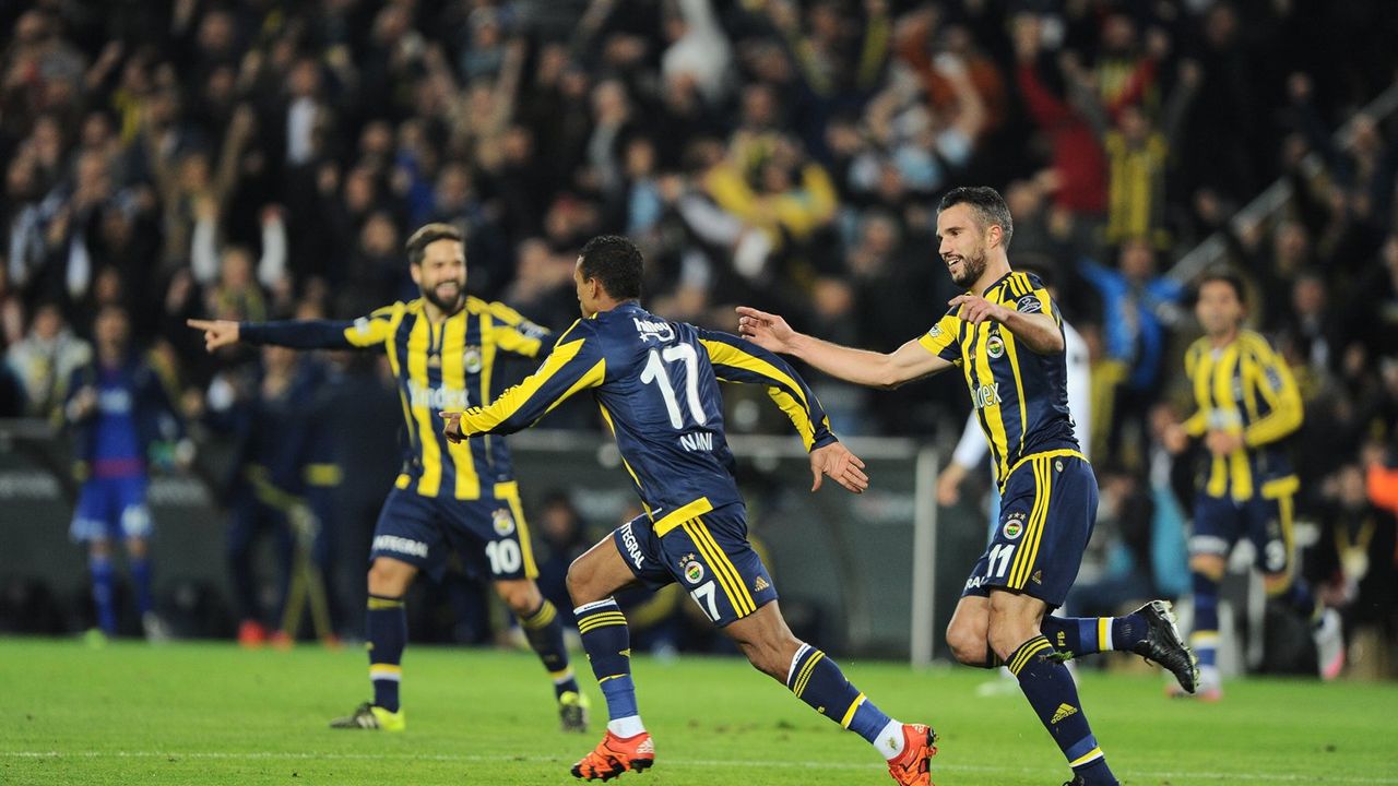 Fenerbahçe uzatmalarda geri döndü