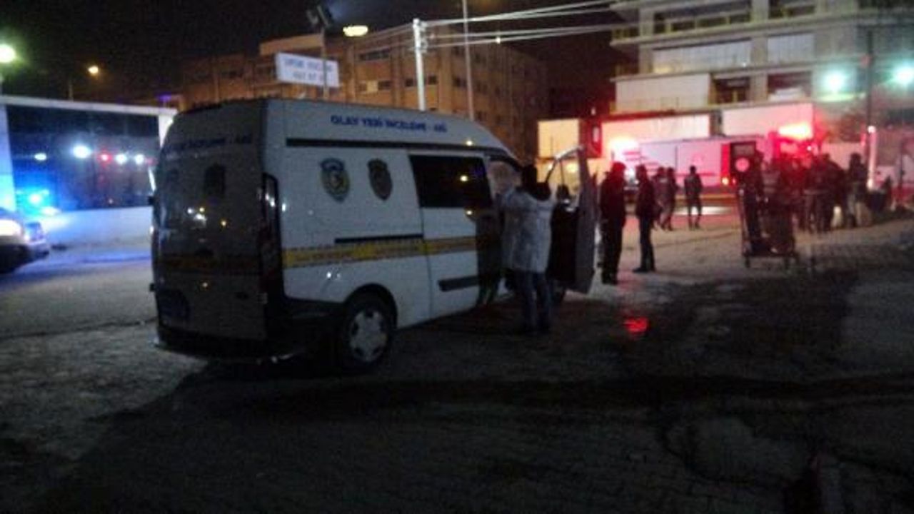 İzmir'de otel inşaatında vinç devrildi: 6 ölü, 2 yaralı