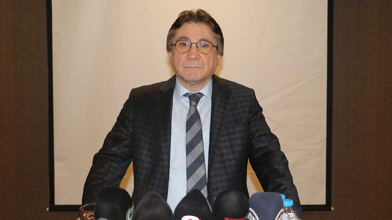 'Ali Babacan kendini HDP'nin 3.Genel Başkanı zannediyor'