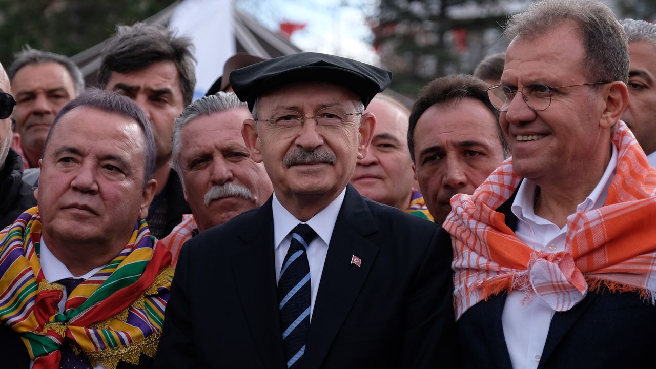 Kılıçdaroğlu Yörük Türkmen buluşmasında konuştu