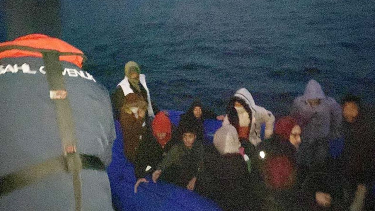 İzmir'de can pazarı: 91 Göçmen kurtarıldı