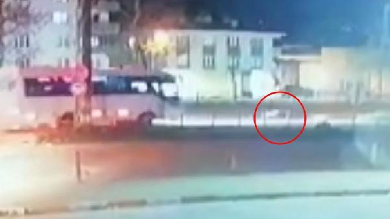 Bursa'da motosikletlilerin çarpıştığı kaza anı kamerada: 1 ölü