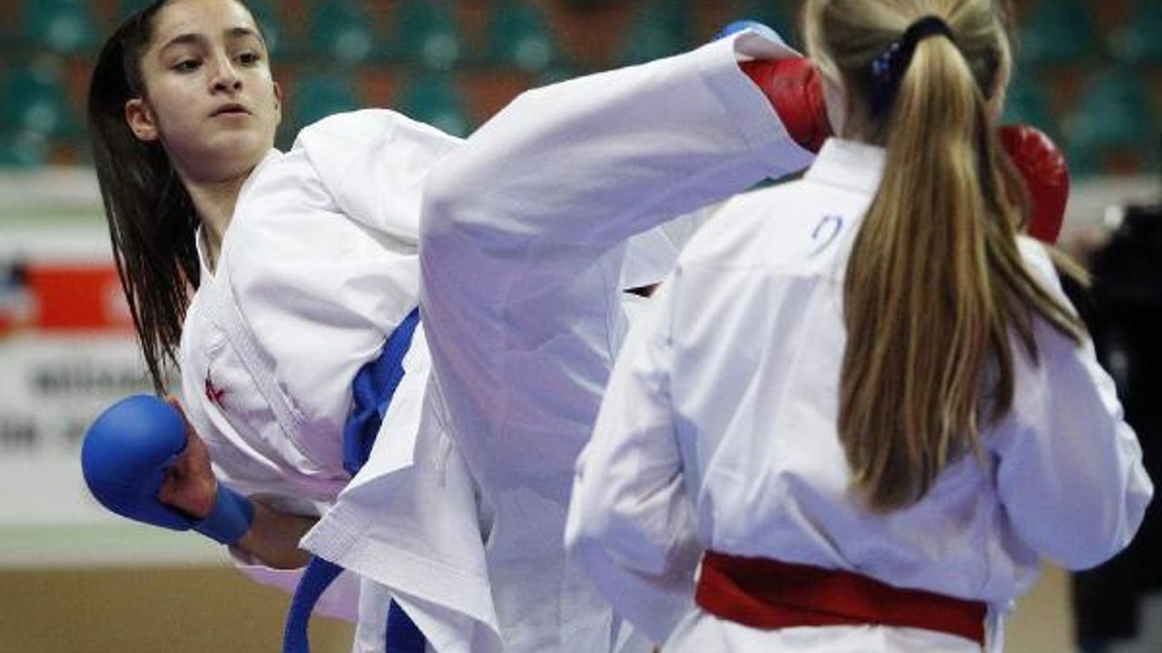 Diyarbakırlı karateci Sena, Türkiye’yi Sırbistan'da temsil edecek 