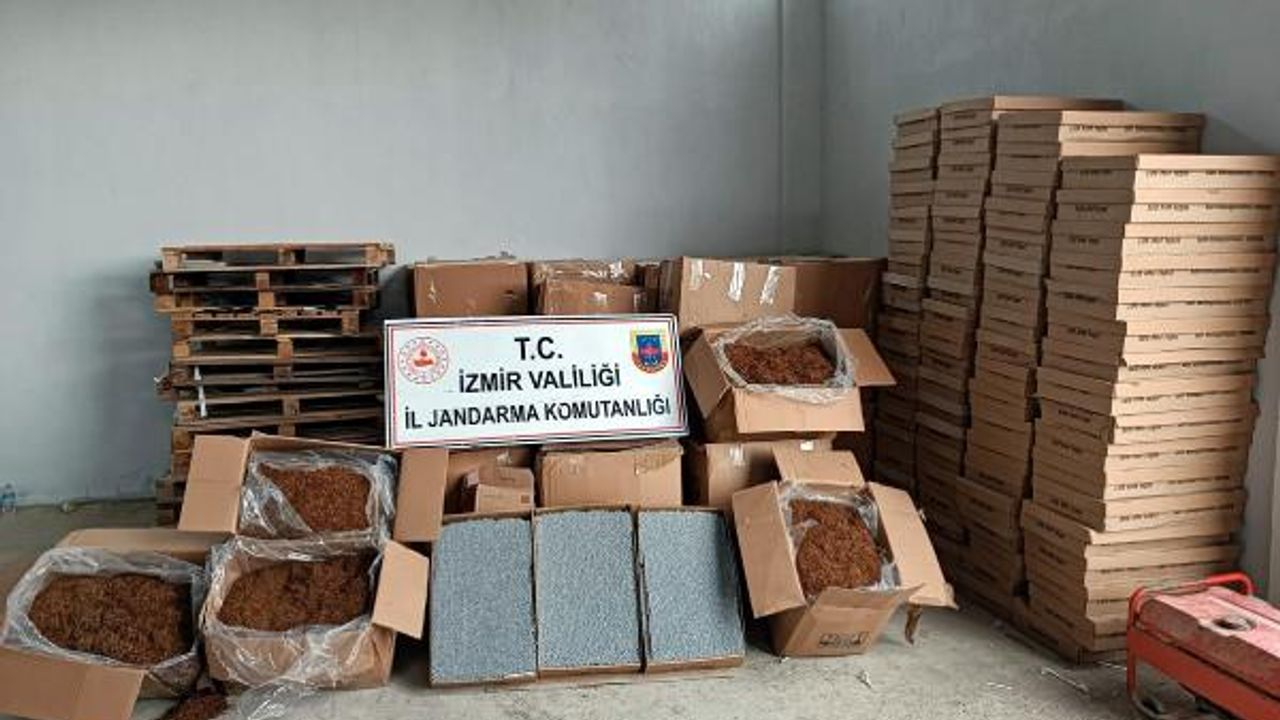 İzmir'de 1,5 ton kaçak tütün ele geçirildi: 3 gözaltı