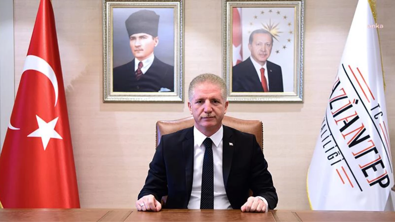Cumhurbaşkanı, İstanbul Valisi olarak Davut Gül’ü atadı.