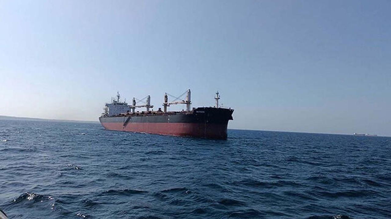 Çanakkale Boğazı Kumkale'de Gemi Kazası!