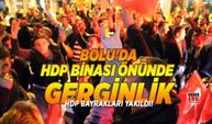 Bolu'da HDP bayrakları yakıldı!