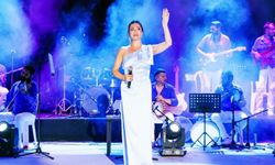 Ebru Yaşar'a "Geleceğe Nefes" konserlerinden tam not