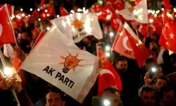 AKP Genel Merkezi kulisleri hareketlendirdi: Seçim öne alınabilir