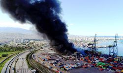 İskenderun Limanı'ndaki yangın 3. gününde devam ediyor