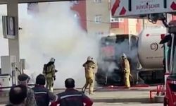 Sultanbeyli'de akaryakıt istasyonunda tankerde yangın 