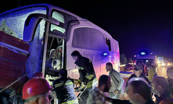 Erzurum'da korkunç kaza:2 ölü 2'si ağır 14 yaralı