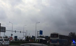 Rize'de ambulans otomobile çarptı:6 yaralı