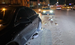 İki Otomobilin Çarptığı Yaya Ağır Yaralandı