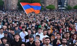 Ermenistan'da Paşinyan artık istenmiyor!