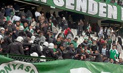 Konyaspor Taraftarının Sahaya Giriş Denemesi Polisle Sonuçlandı