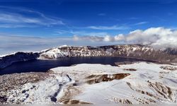 Nemrut Krater Gölü'nde Kış Manzarası Büyülüyor