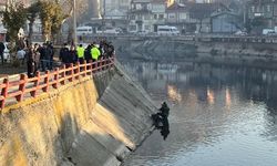 Yeşilırmak Nehri'nde Gizemli Ceset Bulundu