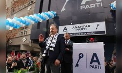 Yavuz Ağıralioğlu: Milletin Geleceği İçin Çalışıyoruz