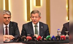 Davutoğlu'ndan Birlik Çağrısı: Herkese El Uzatıyorum