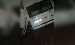 Mardin'de Minibüs ve Ticari Araç Çarpıştı, 5 Kişi Yaralandı