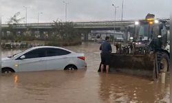 Antalya'da Şiddetli Yağışlar Hayatı Olumsuz Etkiledi