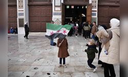 Hafız Esad'ın İsmi Emevi Camii'nden Silindi