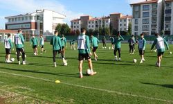 Sakaryaspor'un Erzurumspor ile Maç Hazırlıkları Sürüyor