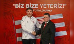 Samsunspor Altyapısında Yeni Dönem: Dünya Yıldızlarının Hocası Göreve Başladı