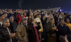 Taksim Meydanı'nda Yeni Yıl Coşkusu Başladı