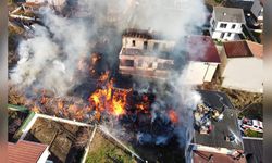 Tekirdağ'daki Yangın Pazar Tezgahlarından Evlerimize Ulaştı