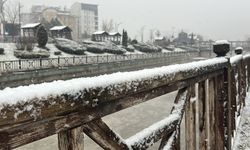 Sivas'ta Yoğun Kar Yağışı Etkili Oluyor