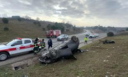 Tekirdağ'da Takla Atan Otomobilde İki Kişi Yaralandı