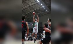 Yalovaspor, Manisa Basket'i Zor Bir Mücadeleyle Geçti