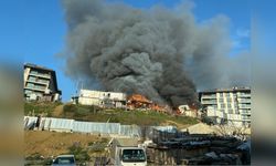 Üsküdar'da İşçi Konteynerlerinde Yangın Çıktı