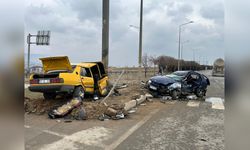 Elazığ'da Üç Araçlı Trafik Kazası: Dört Yaralı