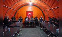 Bakan Güler, Şehit Akıncı'nın Ailesini Ziyaret Etti