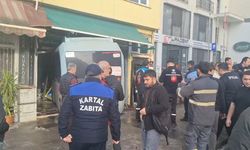 Kartal'da Minibüs Dükkana Girdi: Yaralılar Var