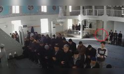 Camiye Torpil Atan Şahıs Namaz Sırasında Yakalandı