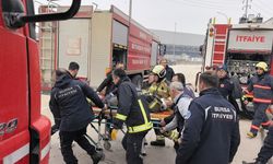 Çatı Çöktü: İtfaiye Eri Yangın Sırasında Yaralandı