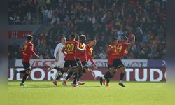 Göztepe, Antalyaspor'u İlk Yarıda Geçti