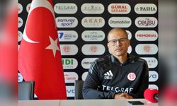 Antalyaspor'da Ayrılık: Alex de Souza Görevden Alındı