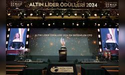 Altın Liderler Ödül Töreni'nde Finans Sektörünün Başarılı İsimleri Ödüllendirildi