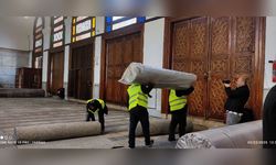 Emevi Camii'nde Yeni Halı Dönemi Başladı