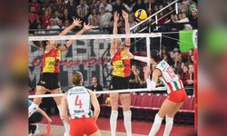 Voleybolun İki Efsanesi: Göztepe ve Karşıyaka Karşı Karşıya