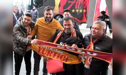 Galatasaray, Bolu'da Çiçeklerle Karşılandı